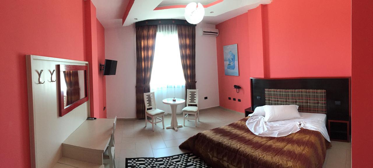 Hotel Siklad Lezhë 外观 照片