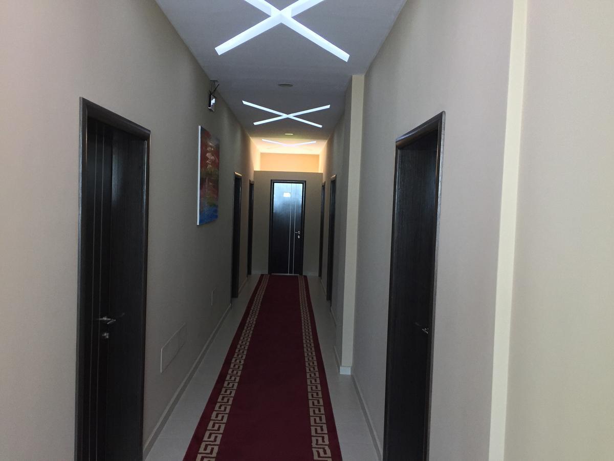 Hotel Siklad Lezhë 外观 照片