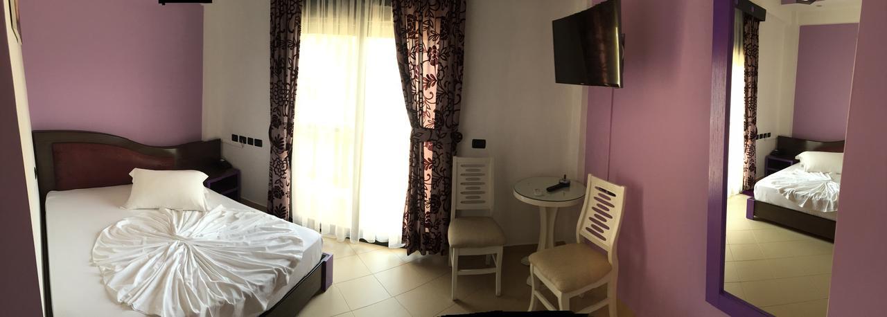Hotel Siklad Lezhë 外观 照片